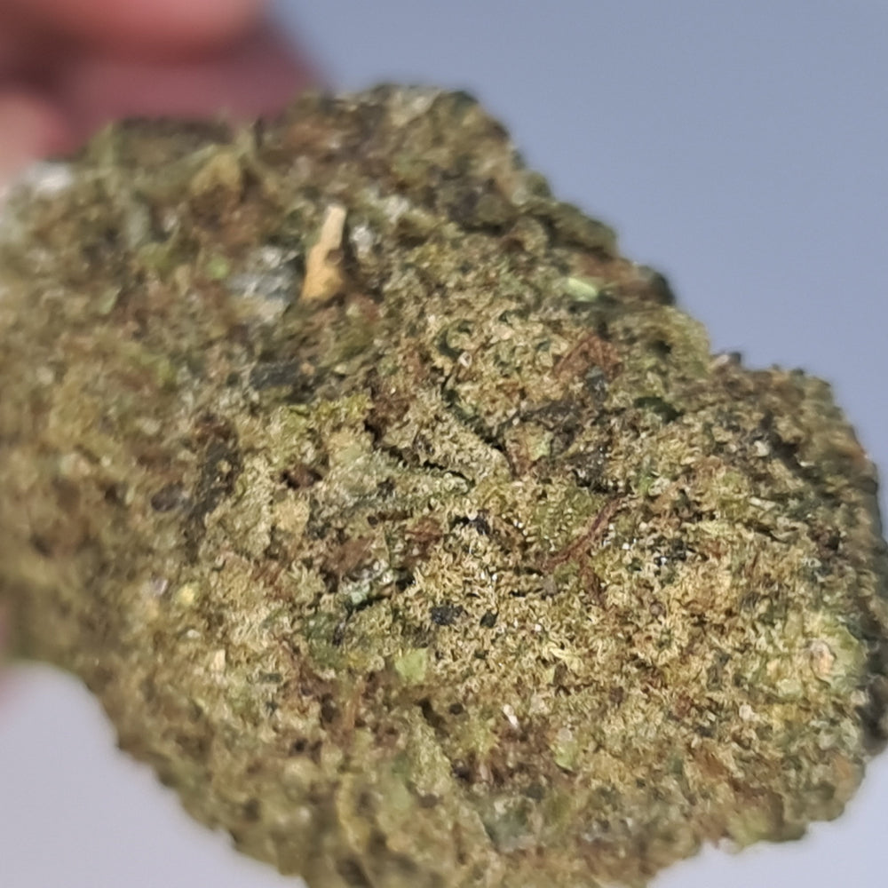 
                  
                    GORILLA GLUE - 17% CBD - Blu Light's CBD
                  
                